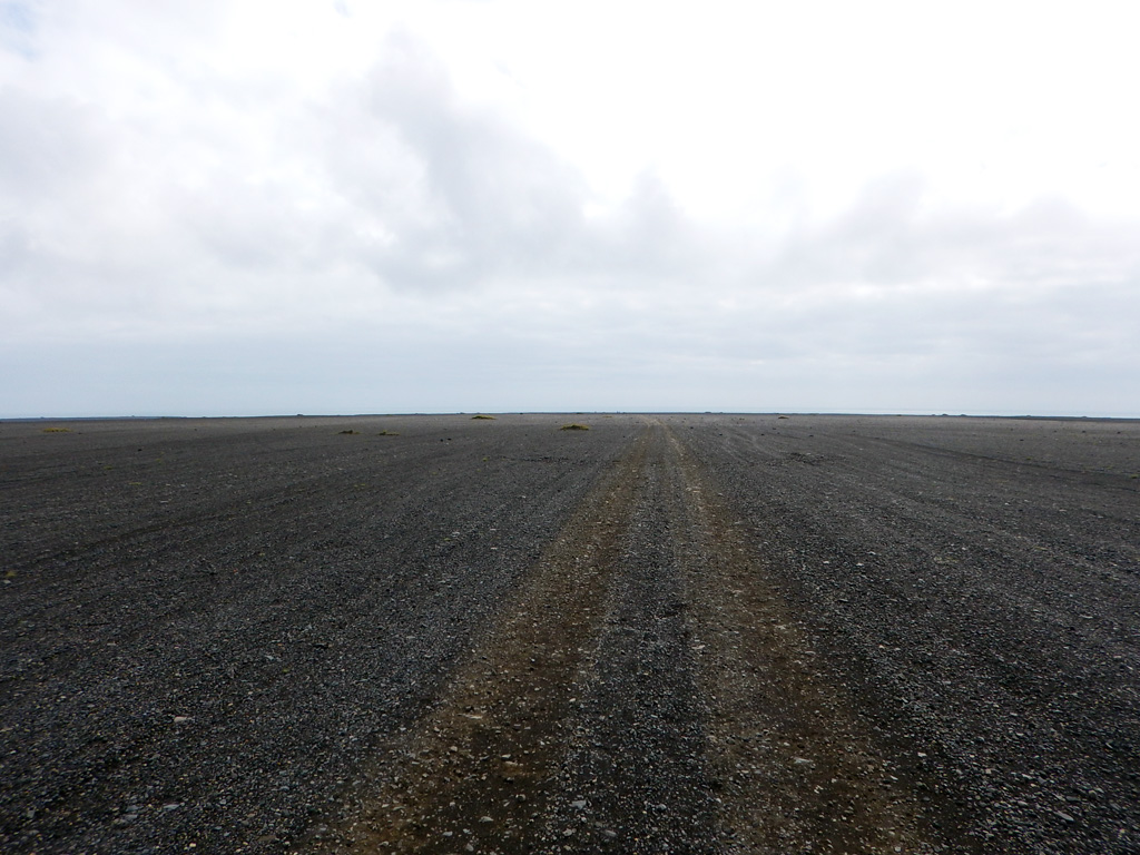 20140723_144420_017_Fimmvoerduhals_Hike_DSCN1743_1024px