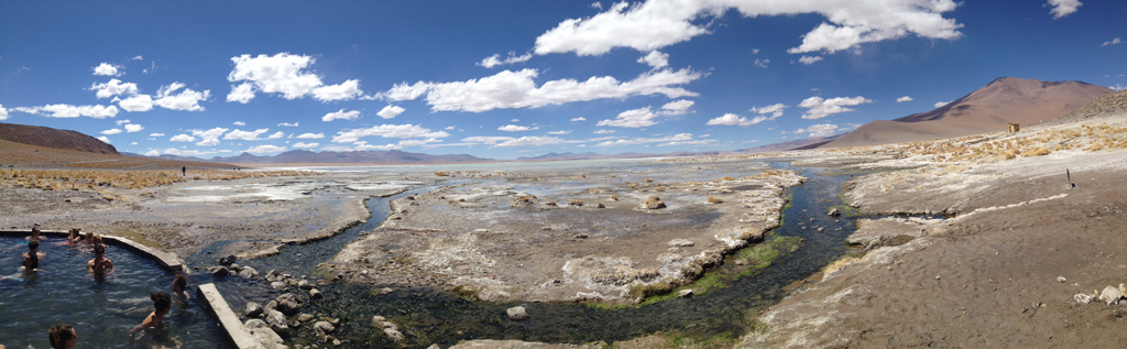 20140912_115910_071_Salar_de_Uyuni_Hot_Springs_Panorama