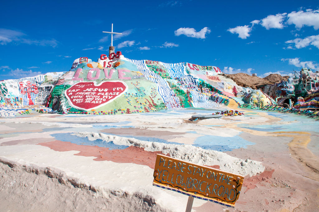 20141017_132650_099_Salvation_Mountain_IMG_5782