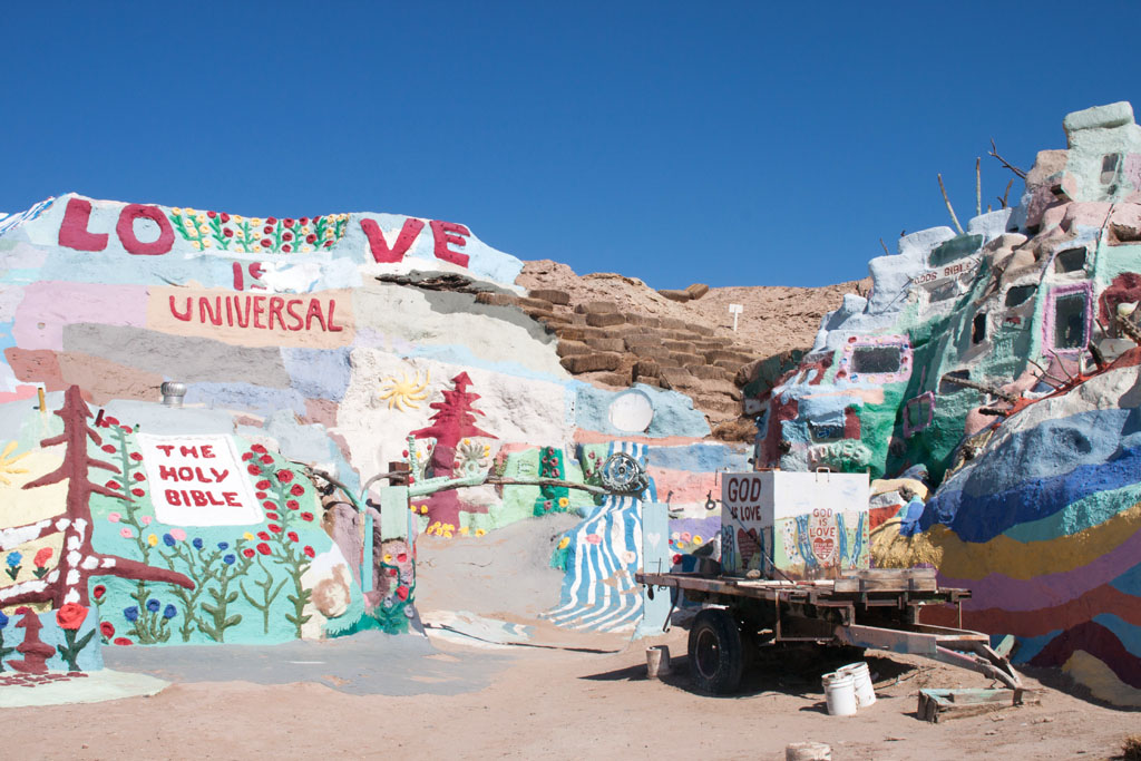 20141017_135353_099_Salvation_Mountain_IMG_5827