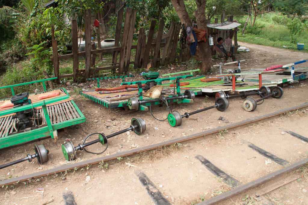 20141201_113936_155_Bamboo_Train_IMG_8245