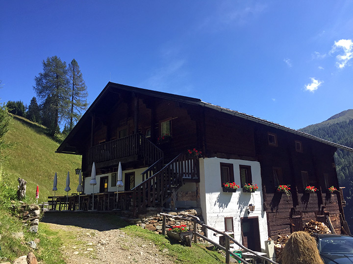 Erster Zwischenstopp auf der Bloshütte