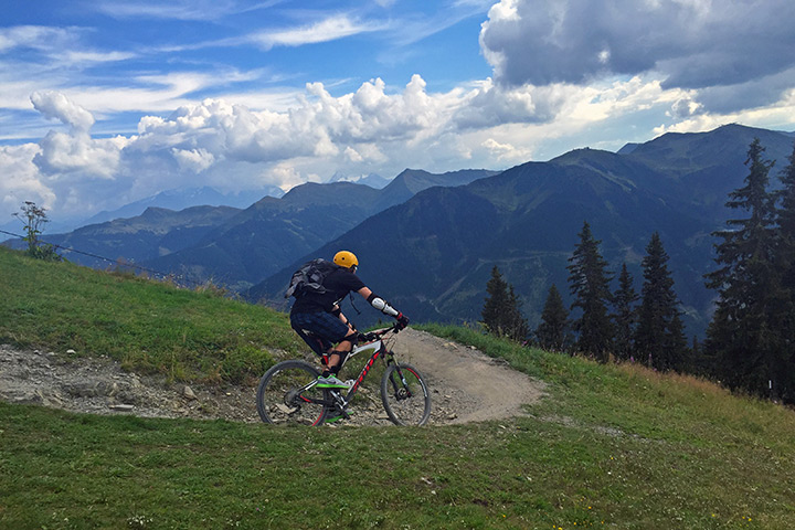 tp_saalbach_kohlmaiskopf_mountainbiker