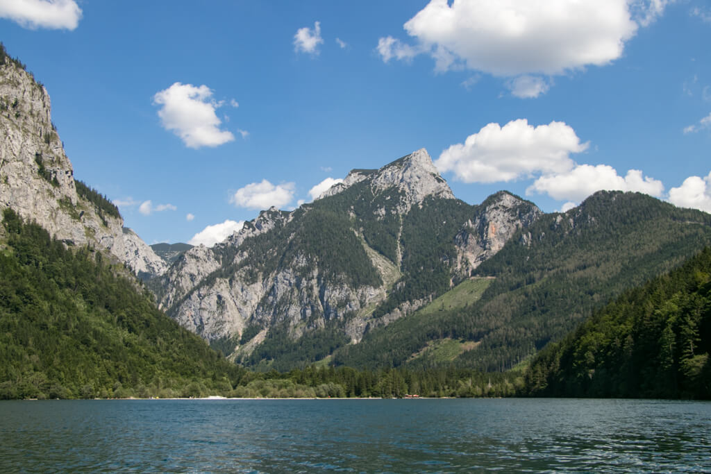 Badestrand am Ostufer und Pfaffenstein