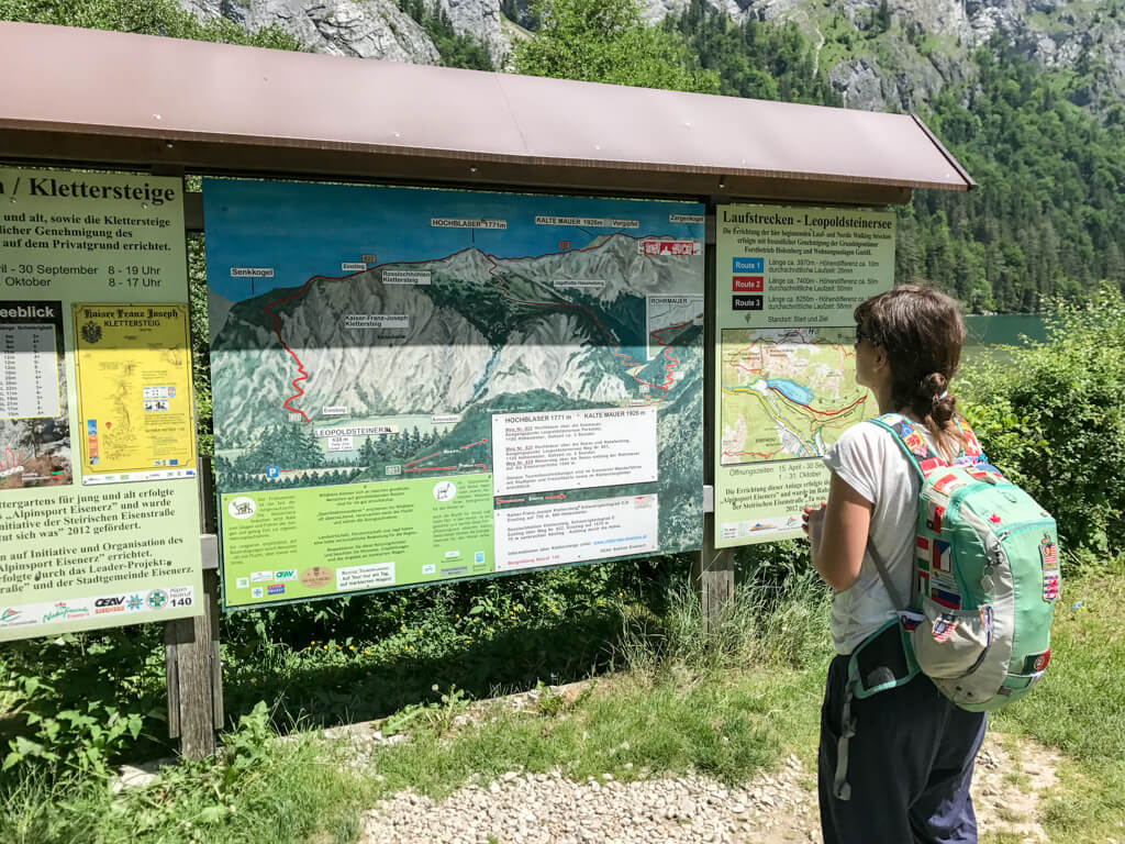 Infotafel am Leopoldsteinersee