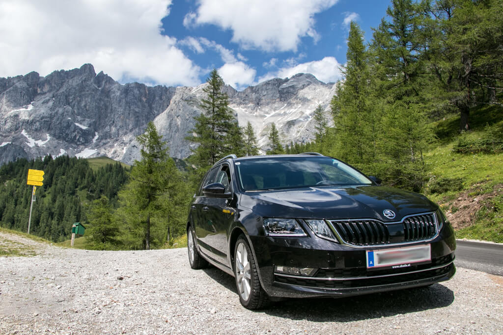 Mit dem Mietwagen nach Ramsau am Dachstein