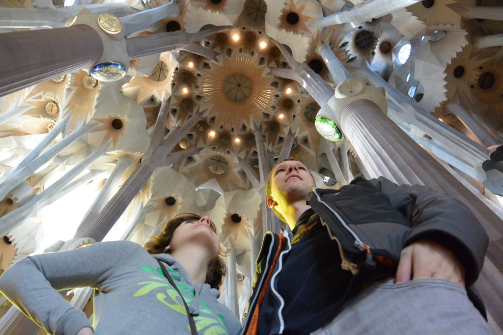 Blick zur Decke der Sagrada Familia