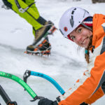 Cori beim Eisklettern in den Lienzer Dolomiten