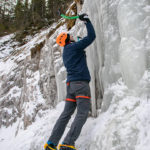 Flo beim Eisklettern in den Lienzer Dolomiten