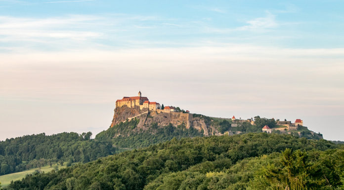 Leopold-Klettersteig auf die Riegersburg (mit Video) Riegersburg