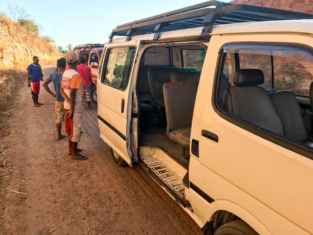 Erzwungener Fahrzeugwechsel in Madagaskar