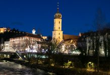 Casino Urlaub in Graz Graz bei Nacht