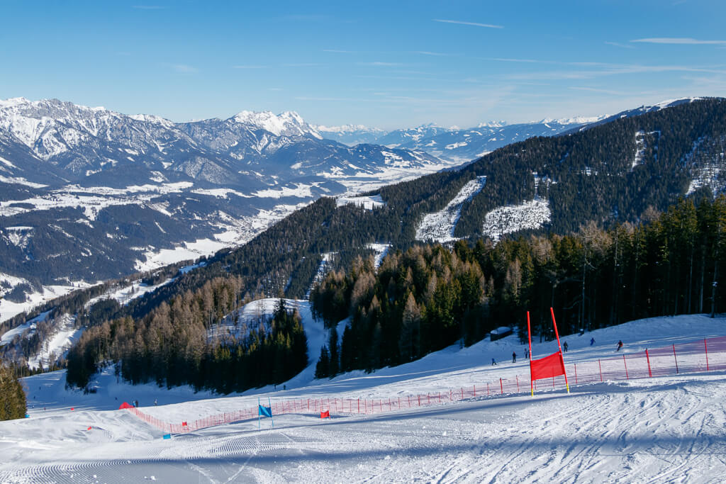Up in die Berge - Skifahren in Österreich