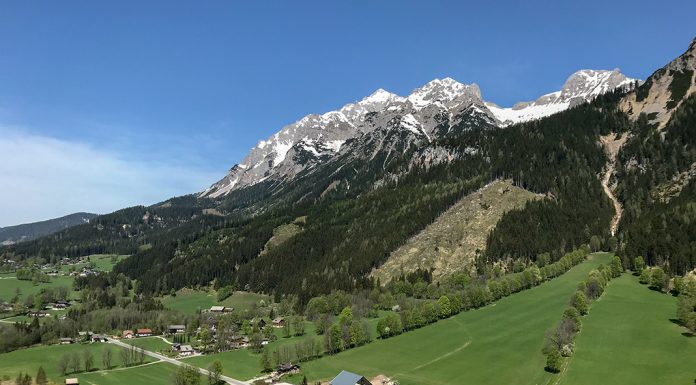 Aktivurlaub in der Selbstversorgerhütte in Ramsau am Dachstein Ramsau am Dachstein im Frühling