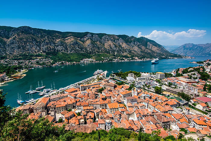 Bucht von Kotor. photo credit: Faruk Kaymak via unsplash