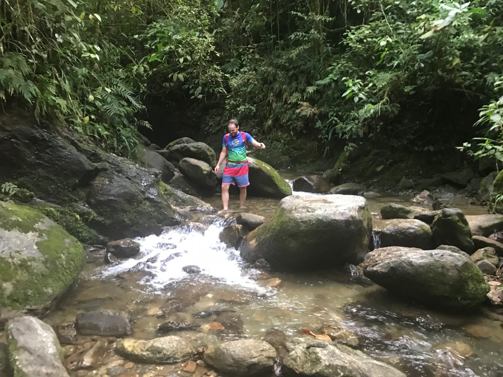 Flusswanderung nach Arenales bei Medellin