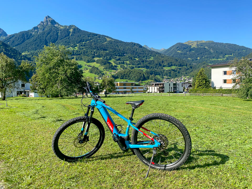 Bike & Hike Tour Start in Schruns