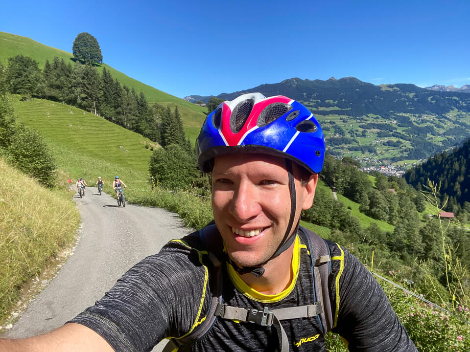 E-Mountainbiken und wandern im Montafon