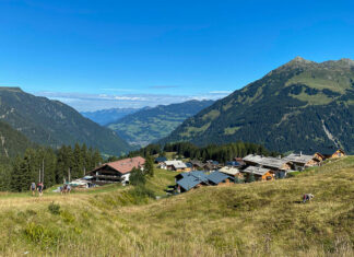 Aktiv- und Genussurlaub im Montafon Wandern im Montafon - Gantakopf Panoramaweg mit Garfrescha Almdorf