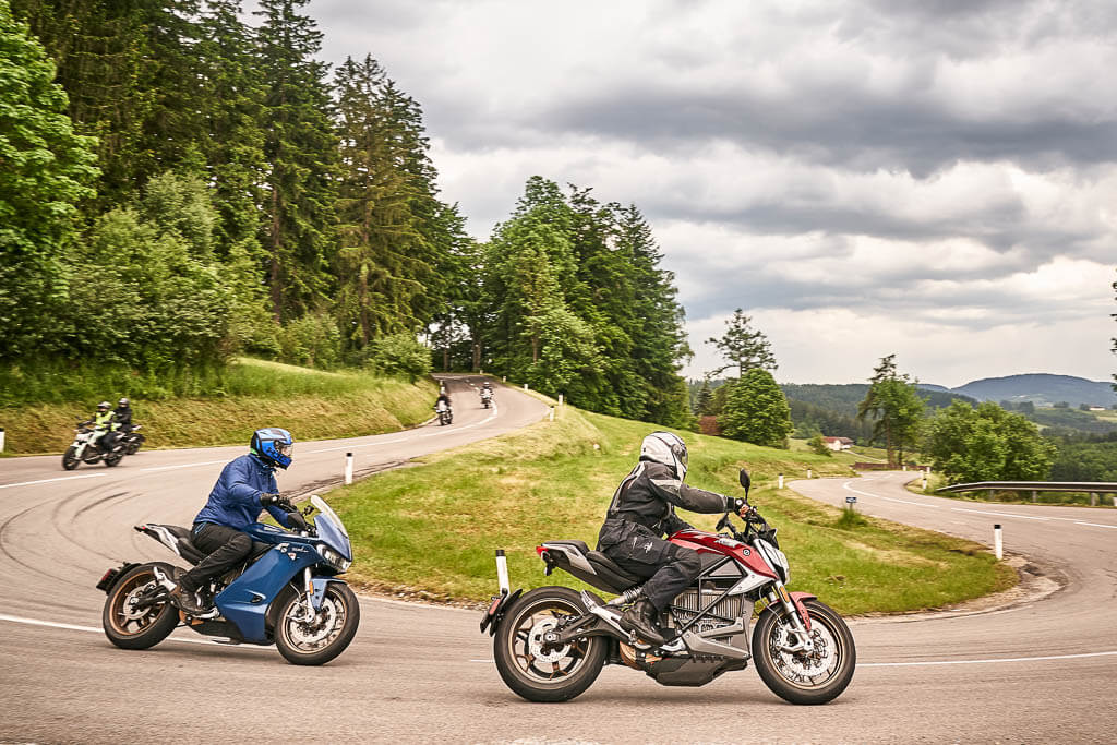 Zero E-Camp Elektro-Motorrad-Tour durch Ober- und Niederösterreich