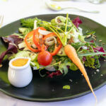 Frischer Gartensalat im Hotel Lärchenhof