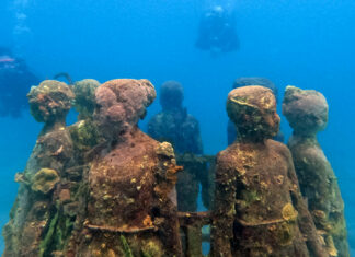 Kunst mit Sinn: Tauchabenteuer in Grenada’s Unterwasser Skulpturenpark Kunst mit Sinn: Tauchabenteuer im Grenada Unterwasser Skulpturenpark