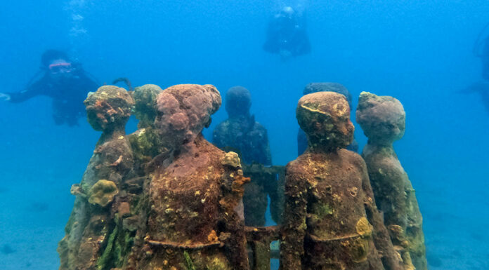 Kunst mit Sinn: Tauchabenteuer in Grenada’s Unterwasser Skulpturenpark Kunst mit Sinn: Tauchabenteuer im Grenada Unterwasser Skulpturenpark