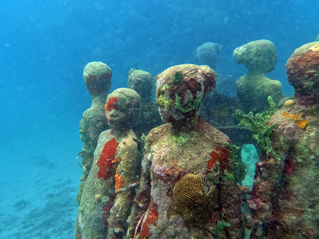 Der berühmte Underwater Sculpture Park vor der Karibikinsel Grenada